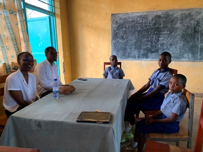 Connecting with supported children